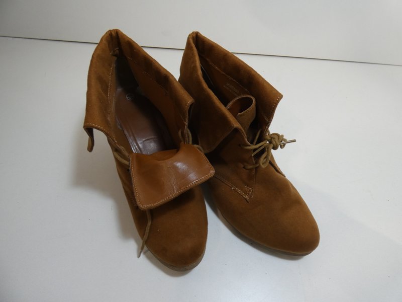 Chaussures femme imitation daim P7/40  Très bon état - Vue 2 - 